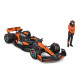 Автомодель з фігуркою — McLaren MCL38 (1:24)