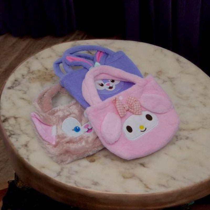 Сумочка м'яка з набором косметики "Duffy and Friends: зайка StellaLou", (бузкова) MIC (252727) Сумочка м'яка з набором косметики "Duffy and Friends: зайка StellaLou", (бузкова) MIC (252727)