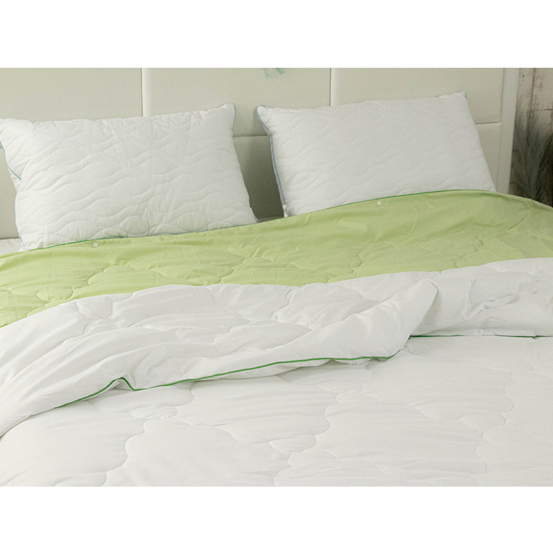 Ковдра Руно - Дует Bamboo 4 сезони біла євро 200x220 см 200+120 гр/м2 (28996) Ковдра Руно - Дует Bamboo 4 сезони біла євро 200x220 см 200+120 гр/м2 (28996)